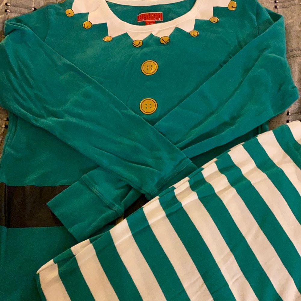 Elf Pajama set